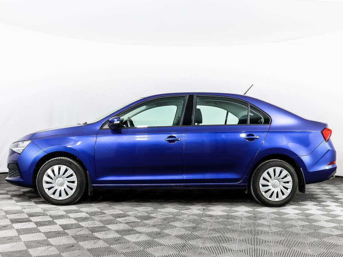 Skoda Rapid с пробегом — 2021 год. Фото: #7