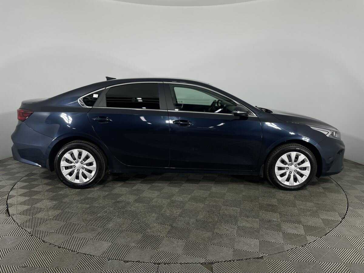 Kia Cerato с пробегом — 2021 год. Фото: #3