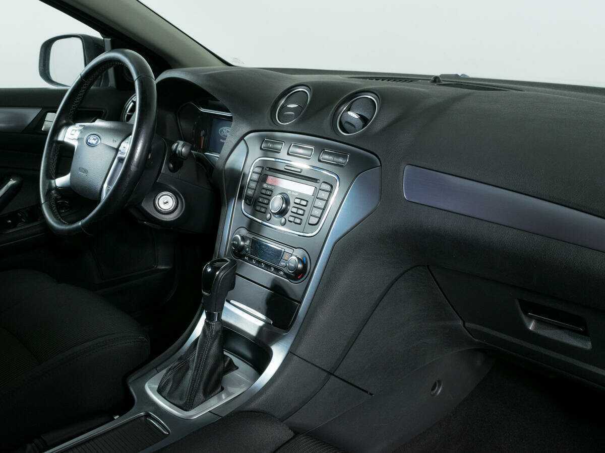 Ford Mondeo с пробегом — 2013 год. Фото: #9