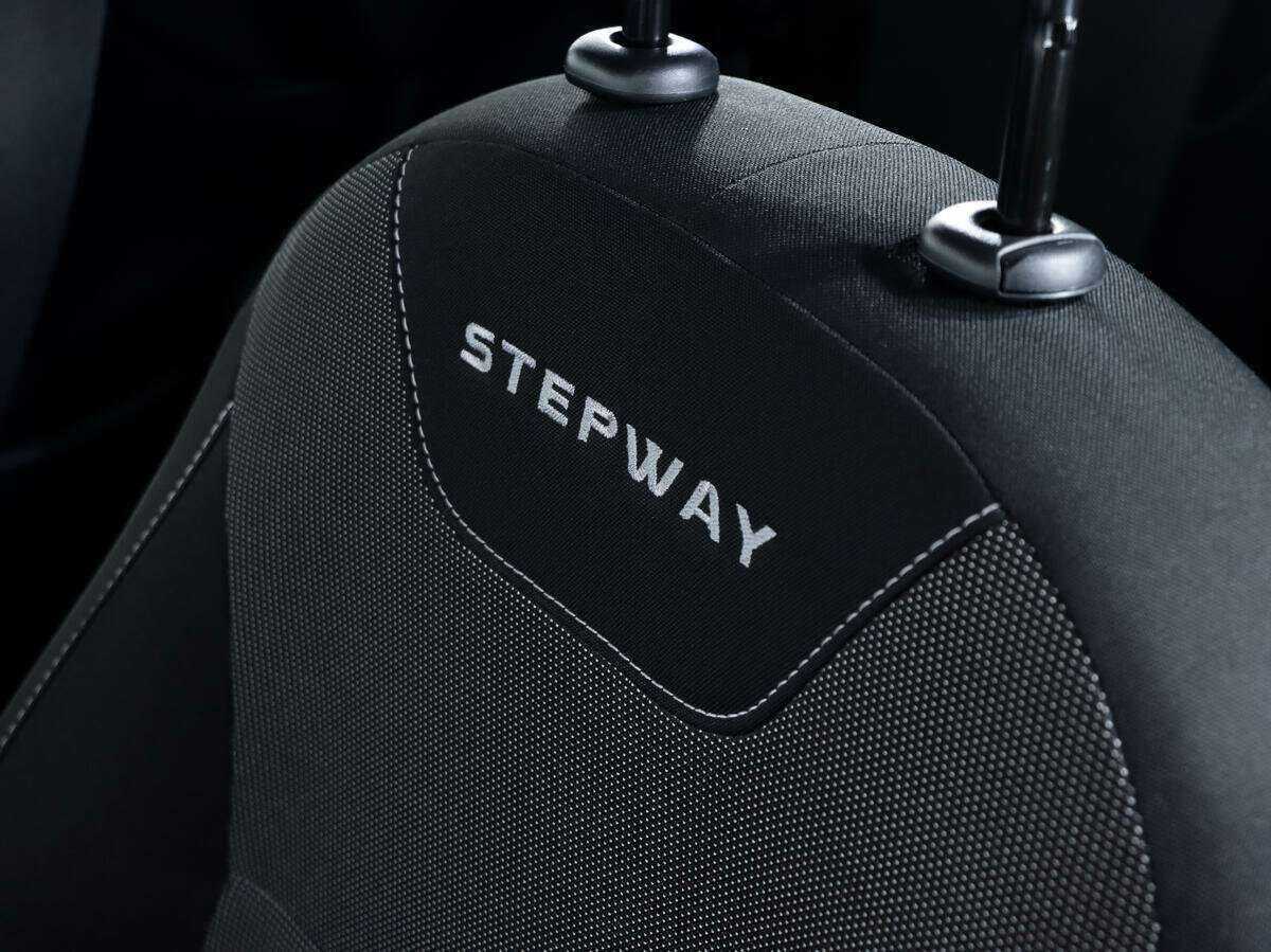 Renault Logan с пробегом — 2020 год. Фото: #13