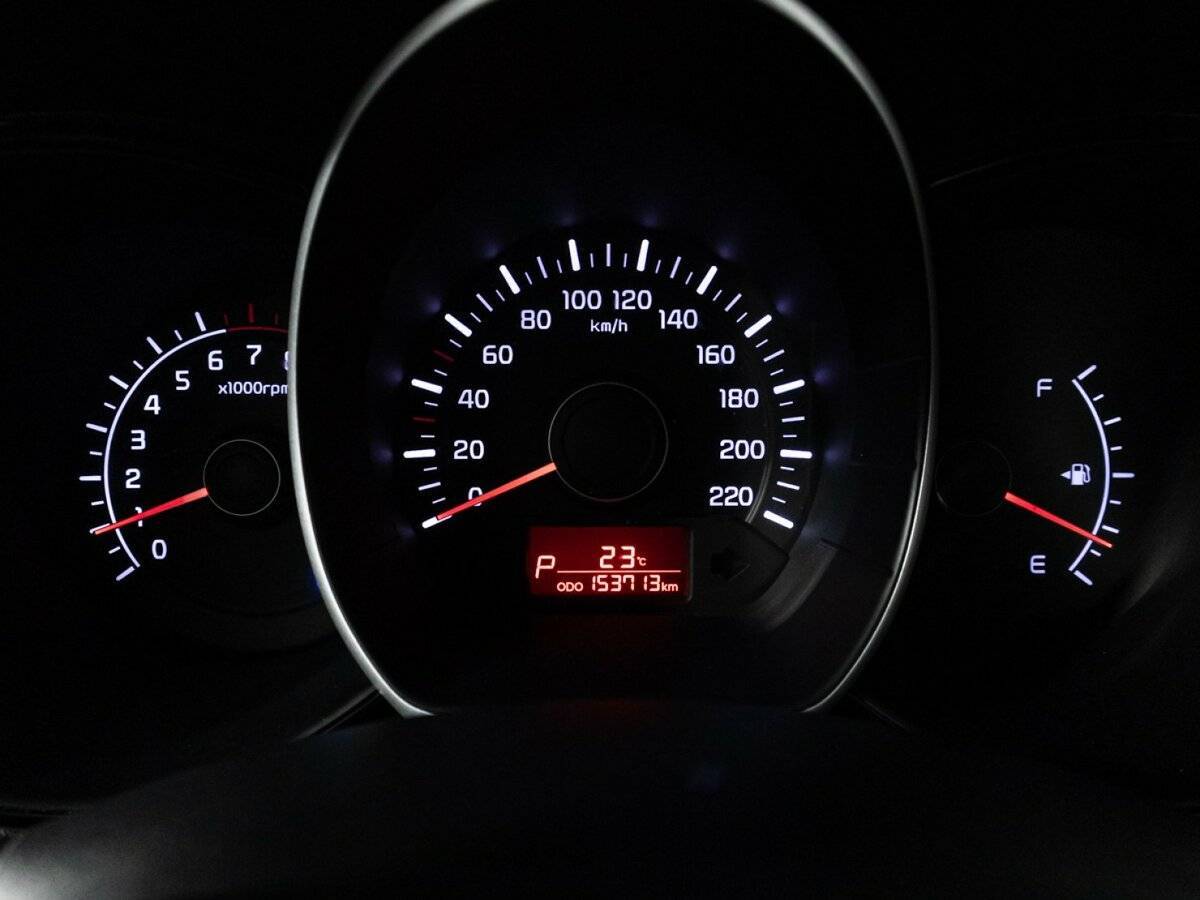 Kia Rio с пробегом — 2014 год. Фото: #11