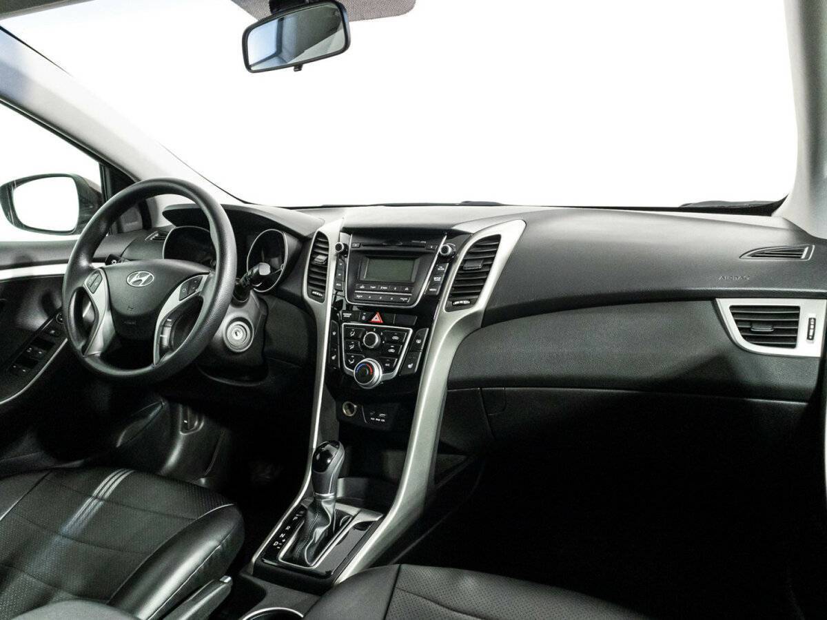 Hyundai i30 с пробегом — 2016 год. Фото: #8