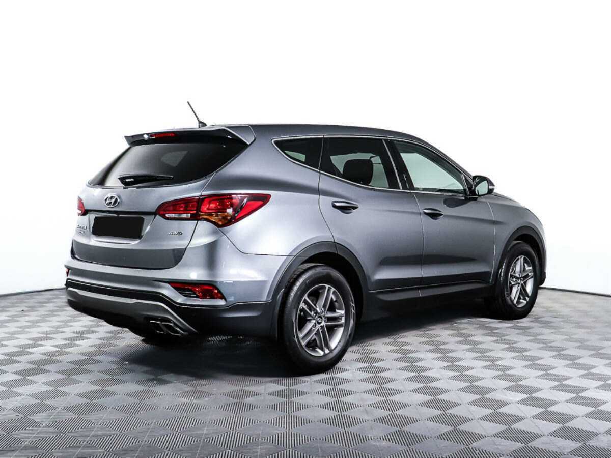 Hyundai Santa Fe с пробегом — 2016 год. Фото: #4