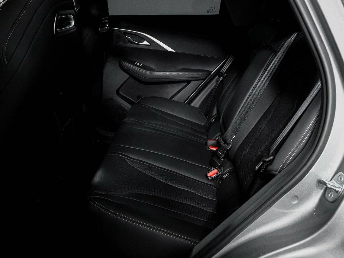 OMODA C5 с пробегом — 2023 год. Фото: #9