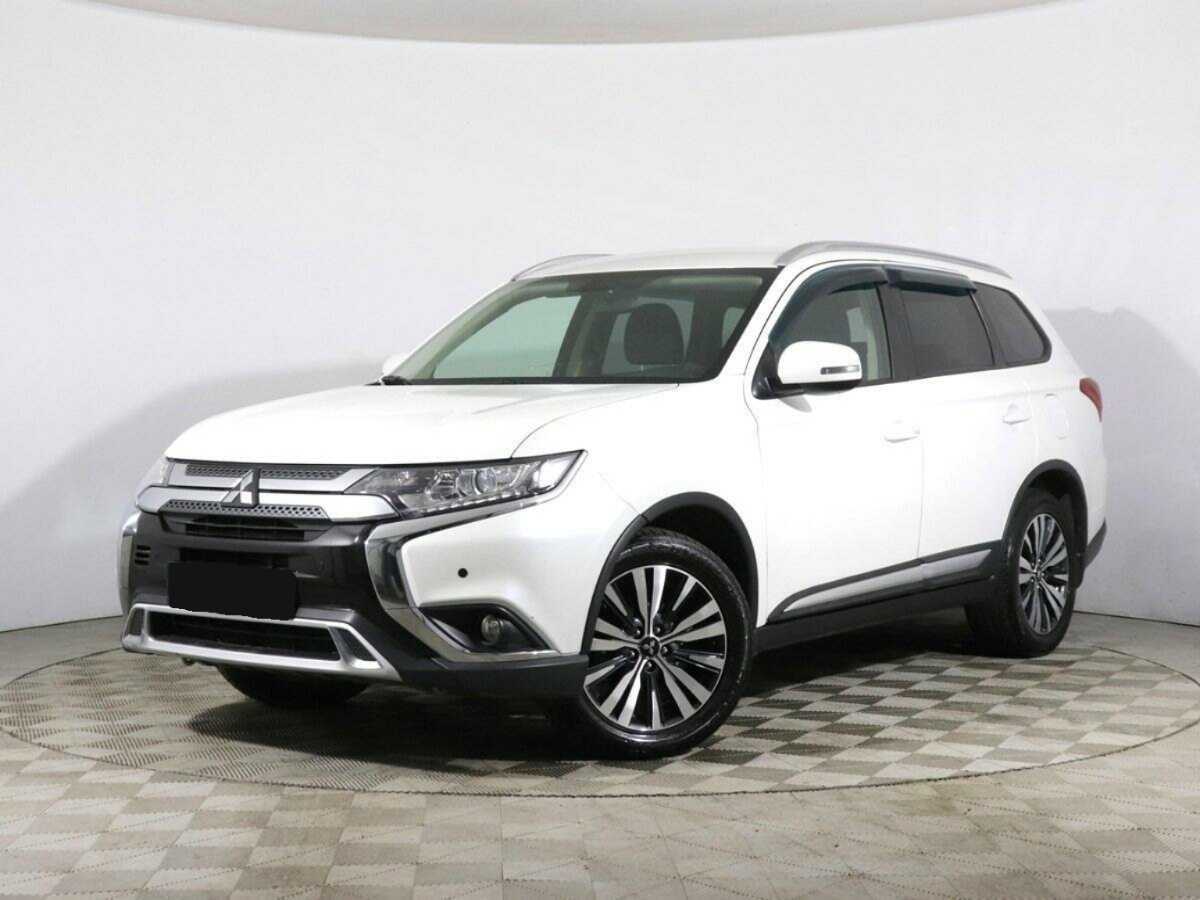 Mitsubishi Outlander с пробегом — 2019 год. Посмотреть фото