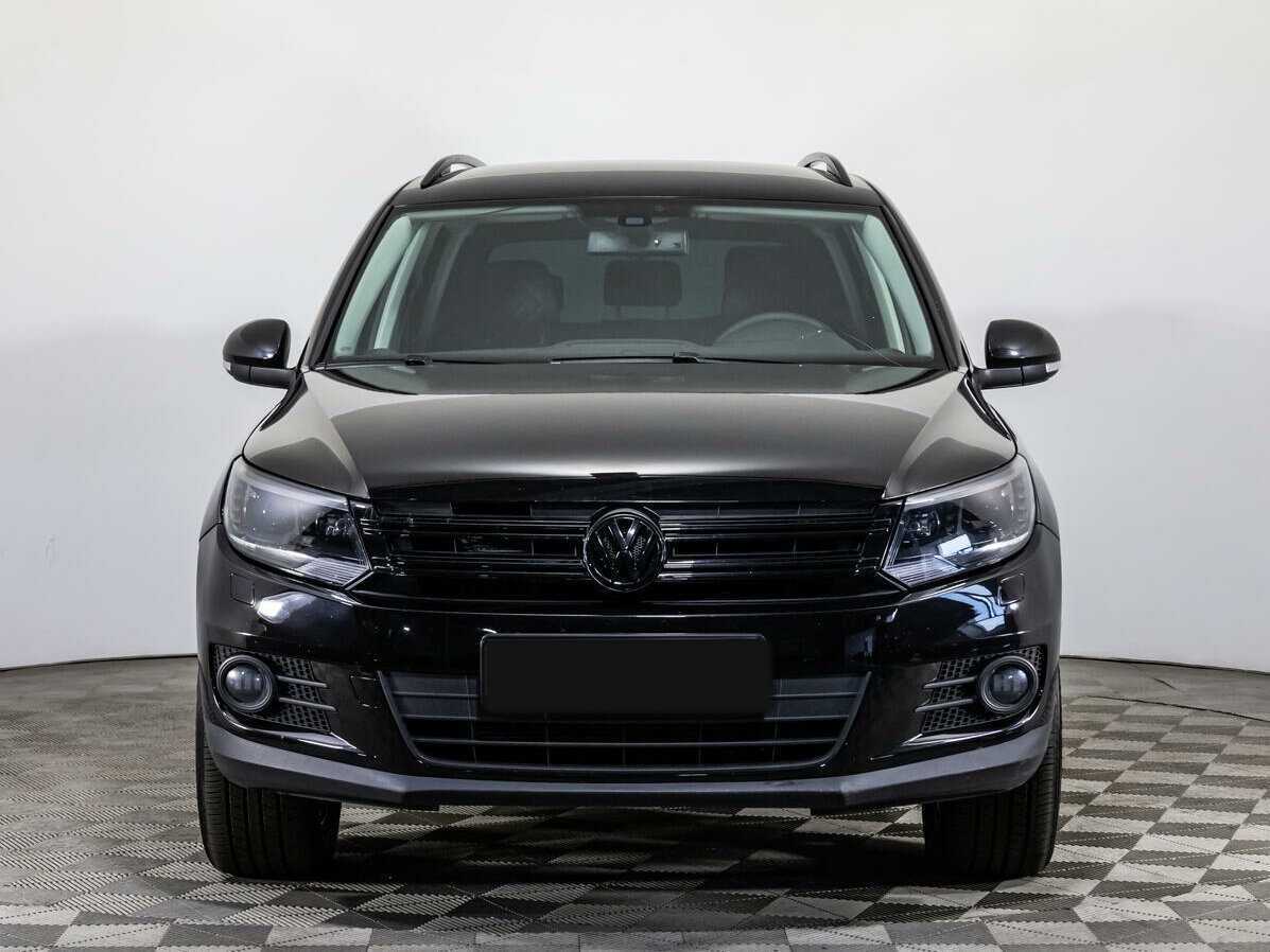 Volkswagen Tiguan с пробегом — 2015 год. Фото: #1