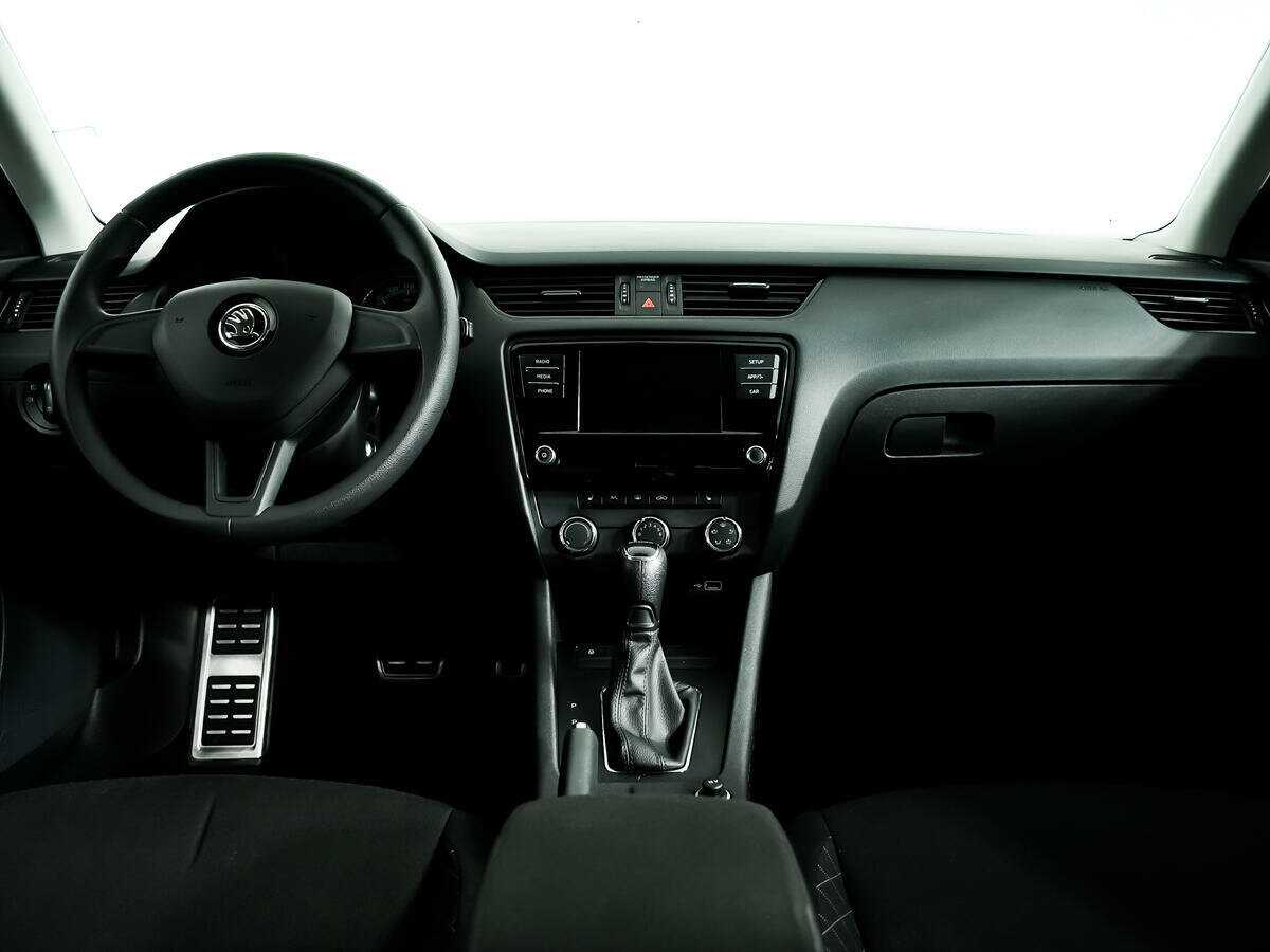 Skoda Octavia с пробегом — 2019 год. Фото: #10