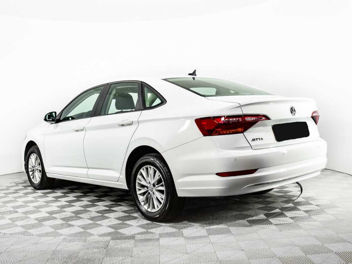 Volkswagen Jetta с пробегом — 2020 год. Фото: #6