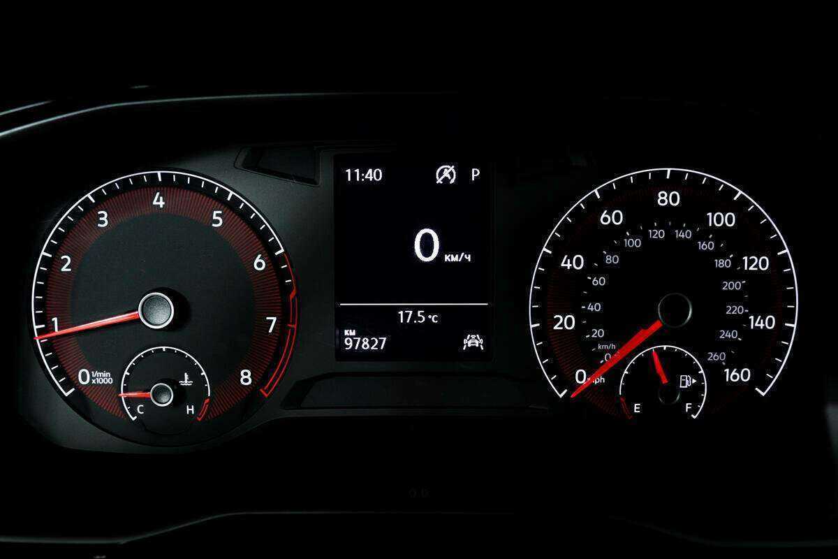 Volkswagen Jetta с пробегом — 2019 год. Фото: #9