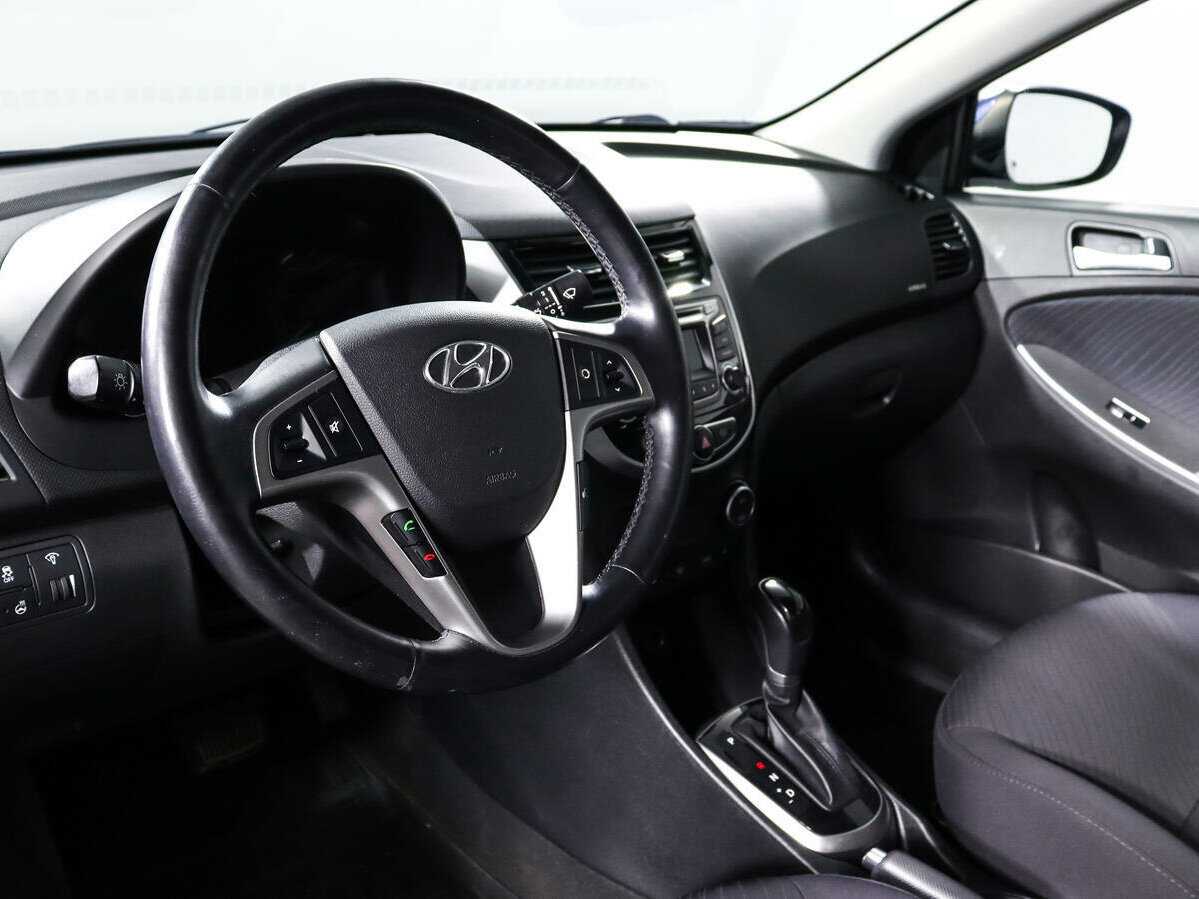 Hyundai Solaris с пробегом — 2016 год. Фото: #10