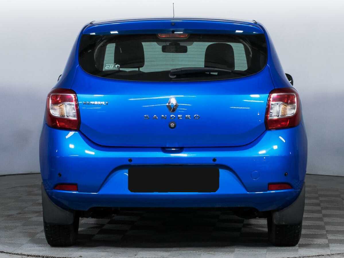 Renault Sandero с пробегом — 2016 год. Фото: #5