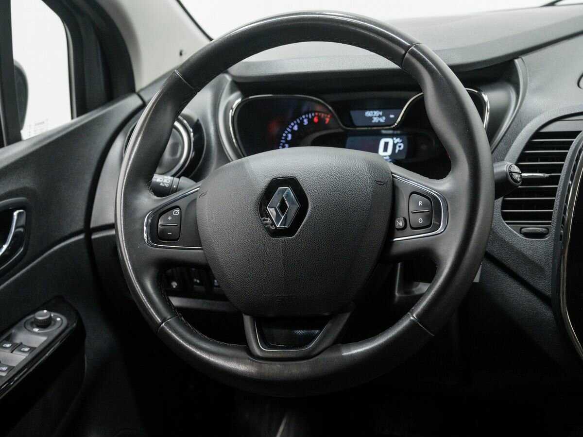 Renault Kaptur с пробегом — 2018 год. Фото: #10