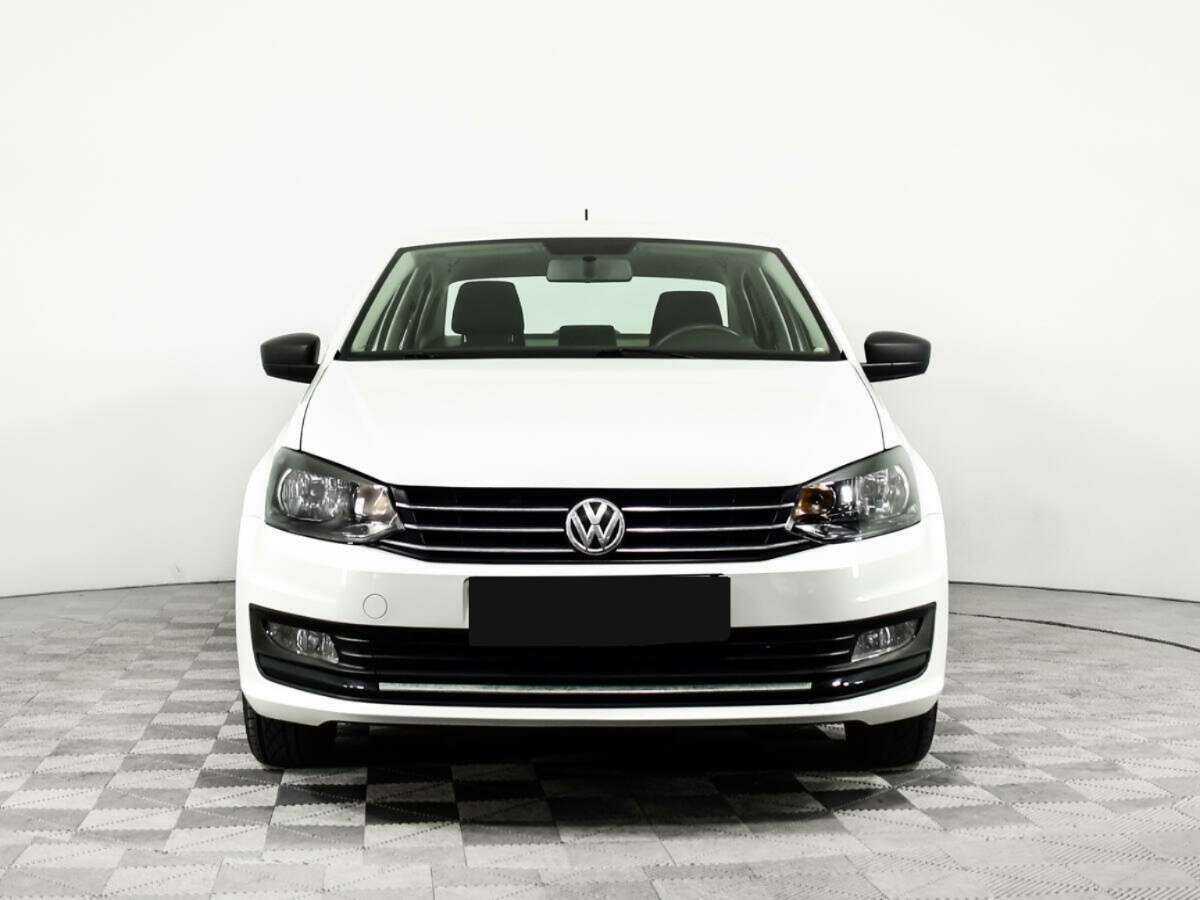 Volkswagen Polo с пробегом — 2015 год. Фото: #1