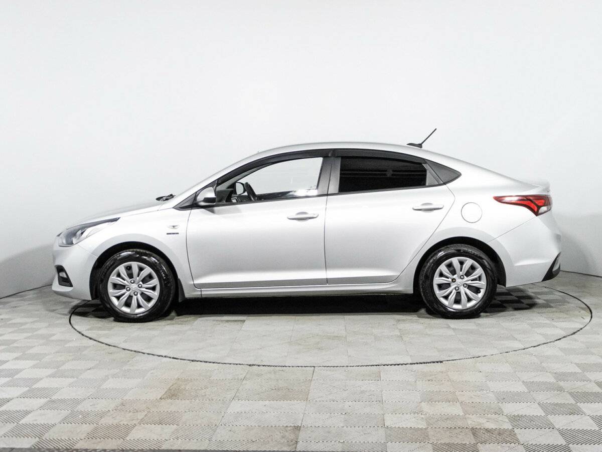 Hyundai Solaris с пробегом — 2019 год. Фото: #7