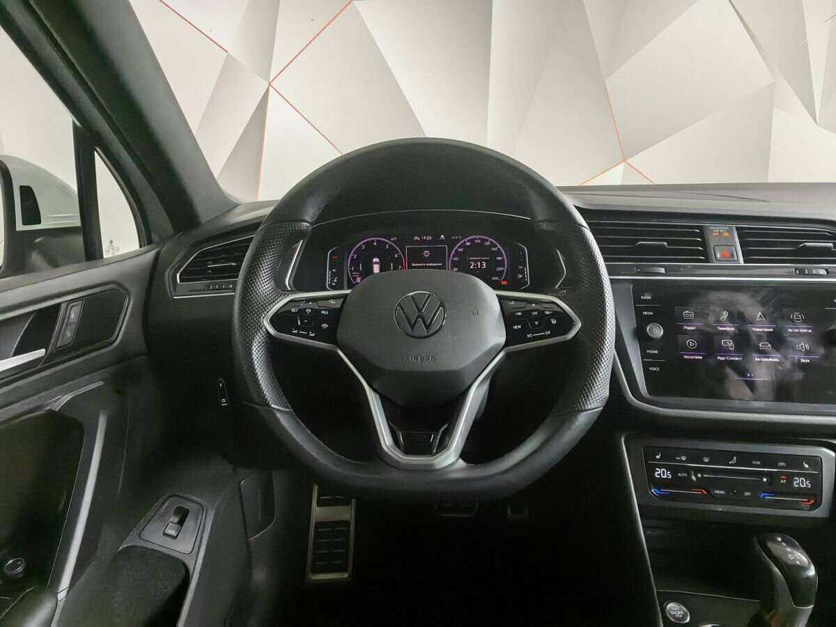 Volkswagen Tiguan с пробегом — 2021 год. Фото: #14