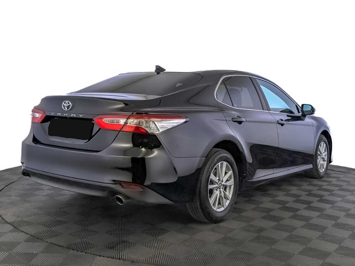 Toyota Camry с пробегом — 2019 год. Фото: #4