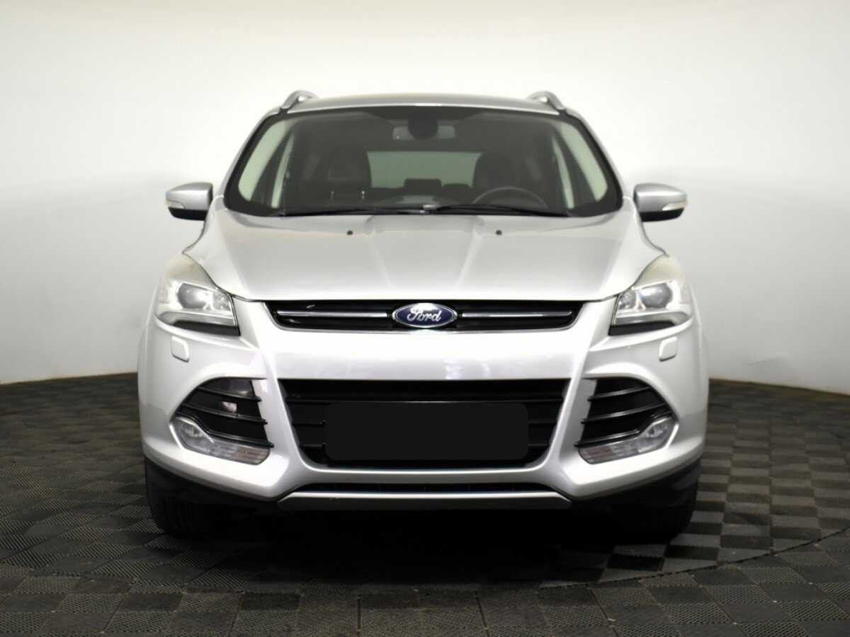 Ford Kuga с пробегом — 2014 год. Фото: #1