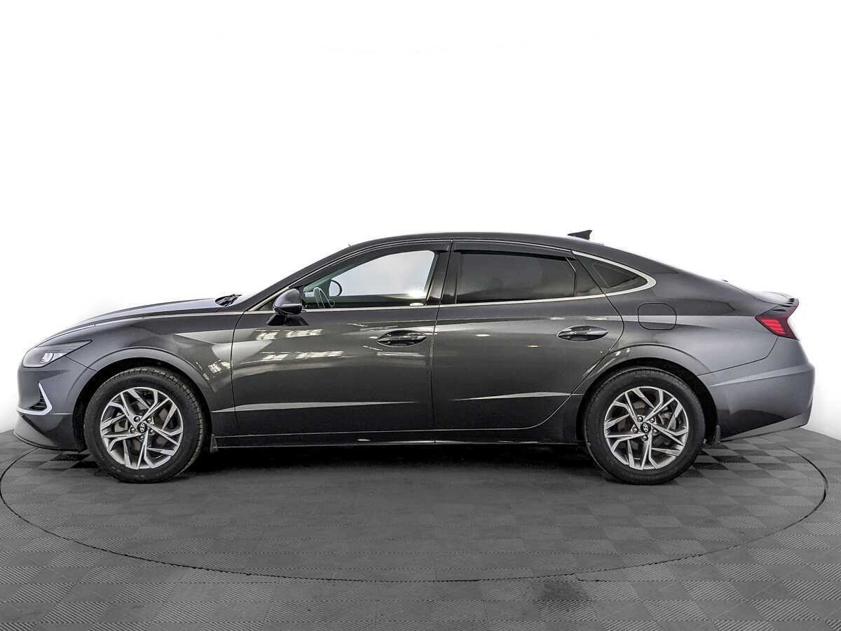 Hyundai Sonata с пробегом — 2021 год. Фото: #7
