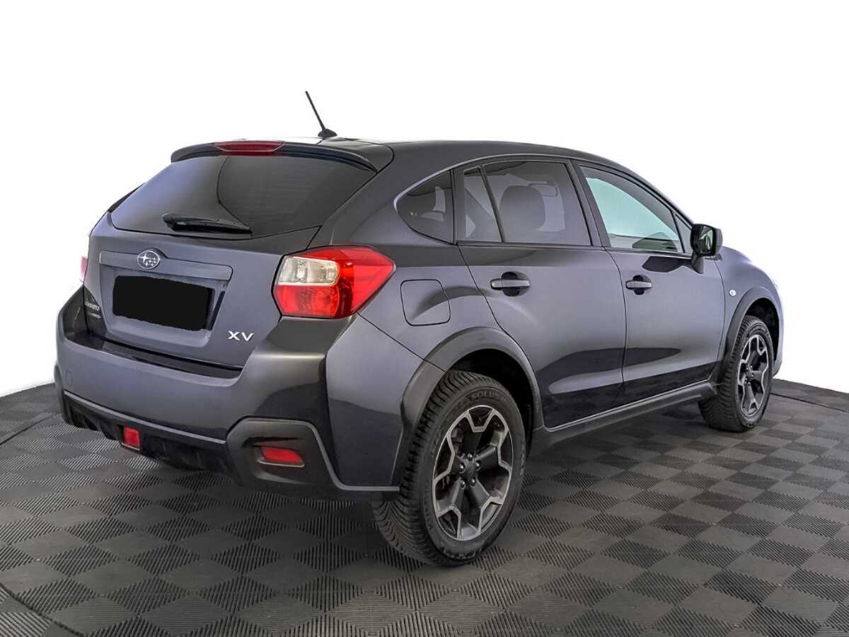 Subaru XV с пробегом — 2012 год. Фото: #4