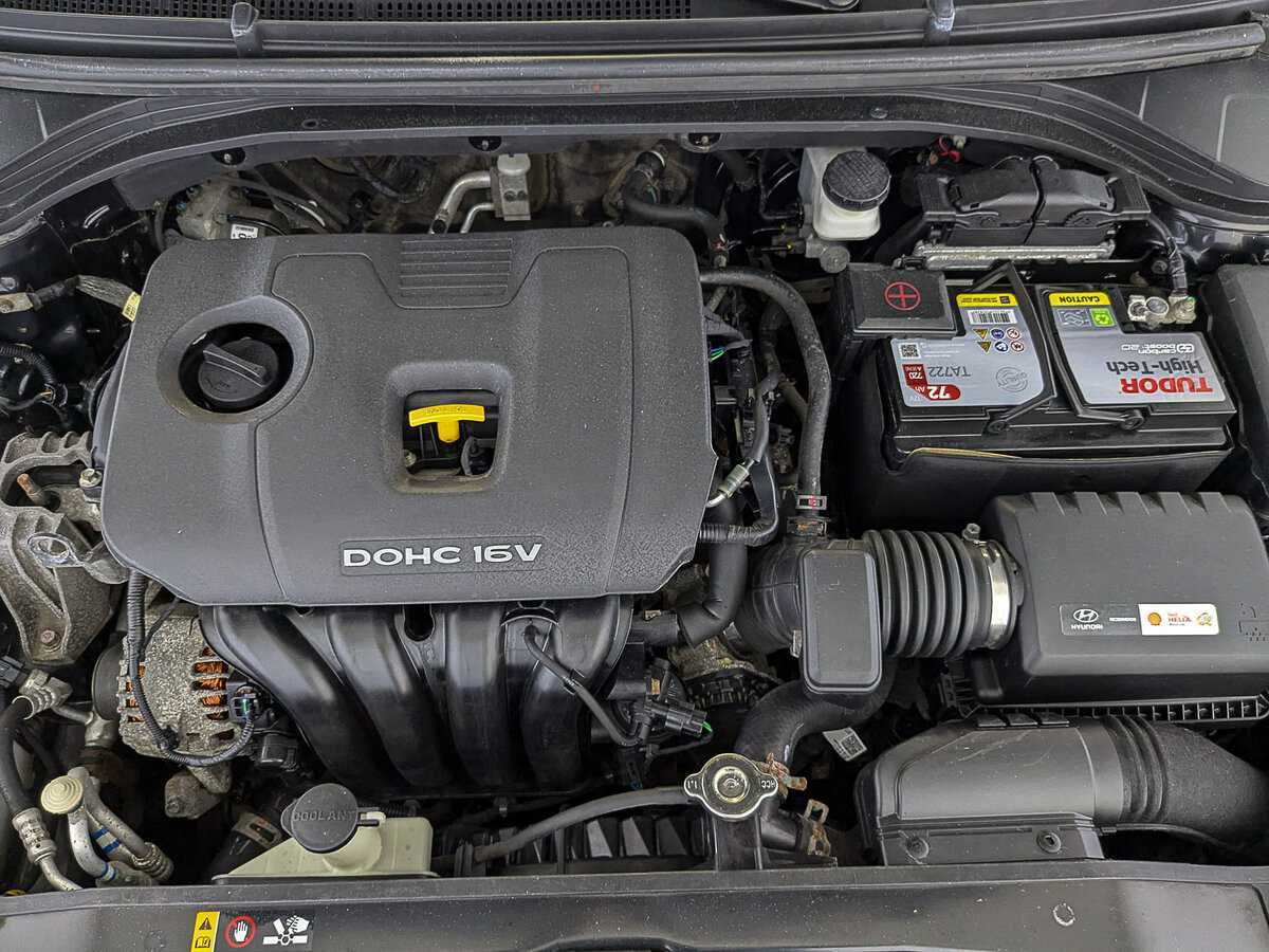 Hyundai Elantra с пробегом — 2017 год. Фото: #8