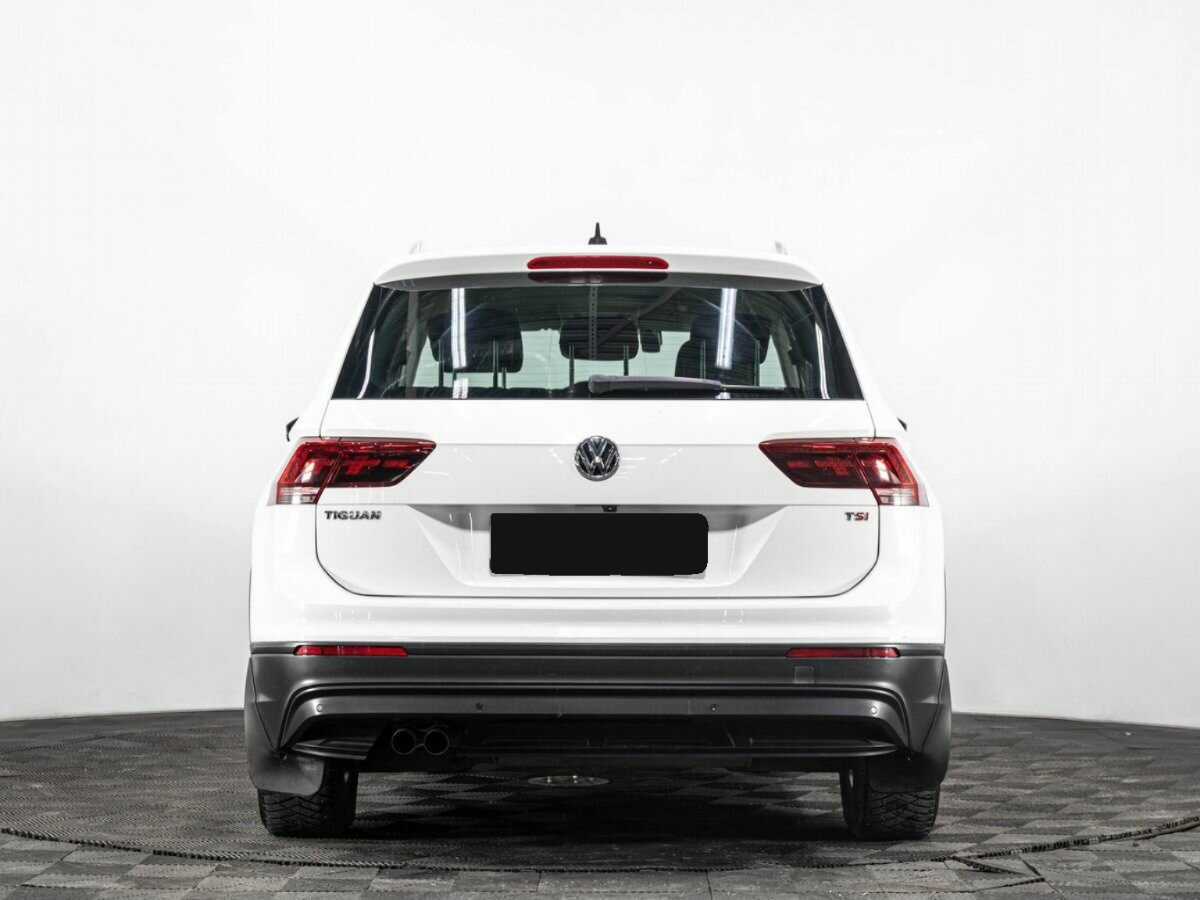 Volkswagen Tiguan с пробегом — 2017 год. Фото: #4