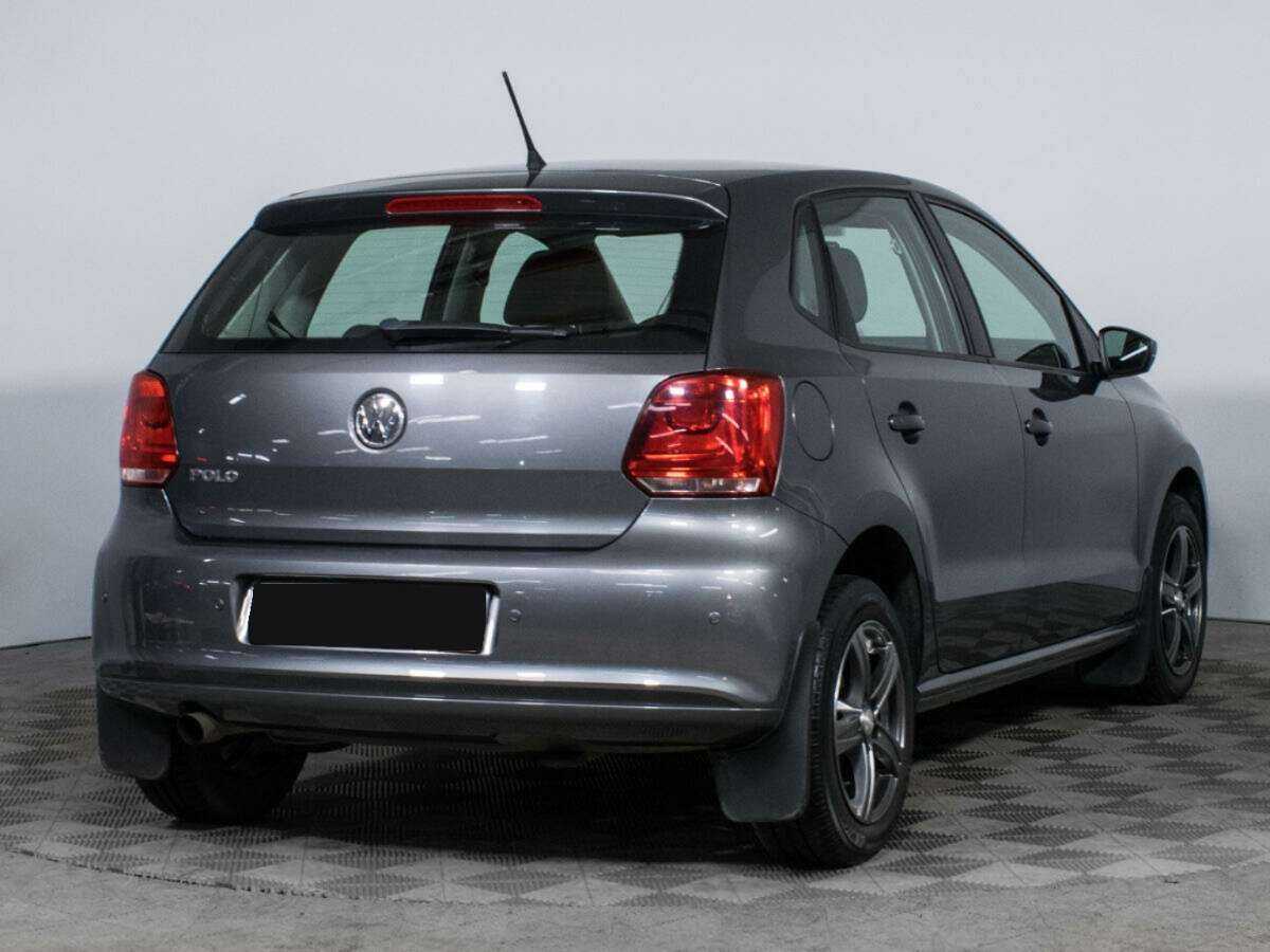 Volkswagen Polo с пробегом — 2012 год. Фото: #4