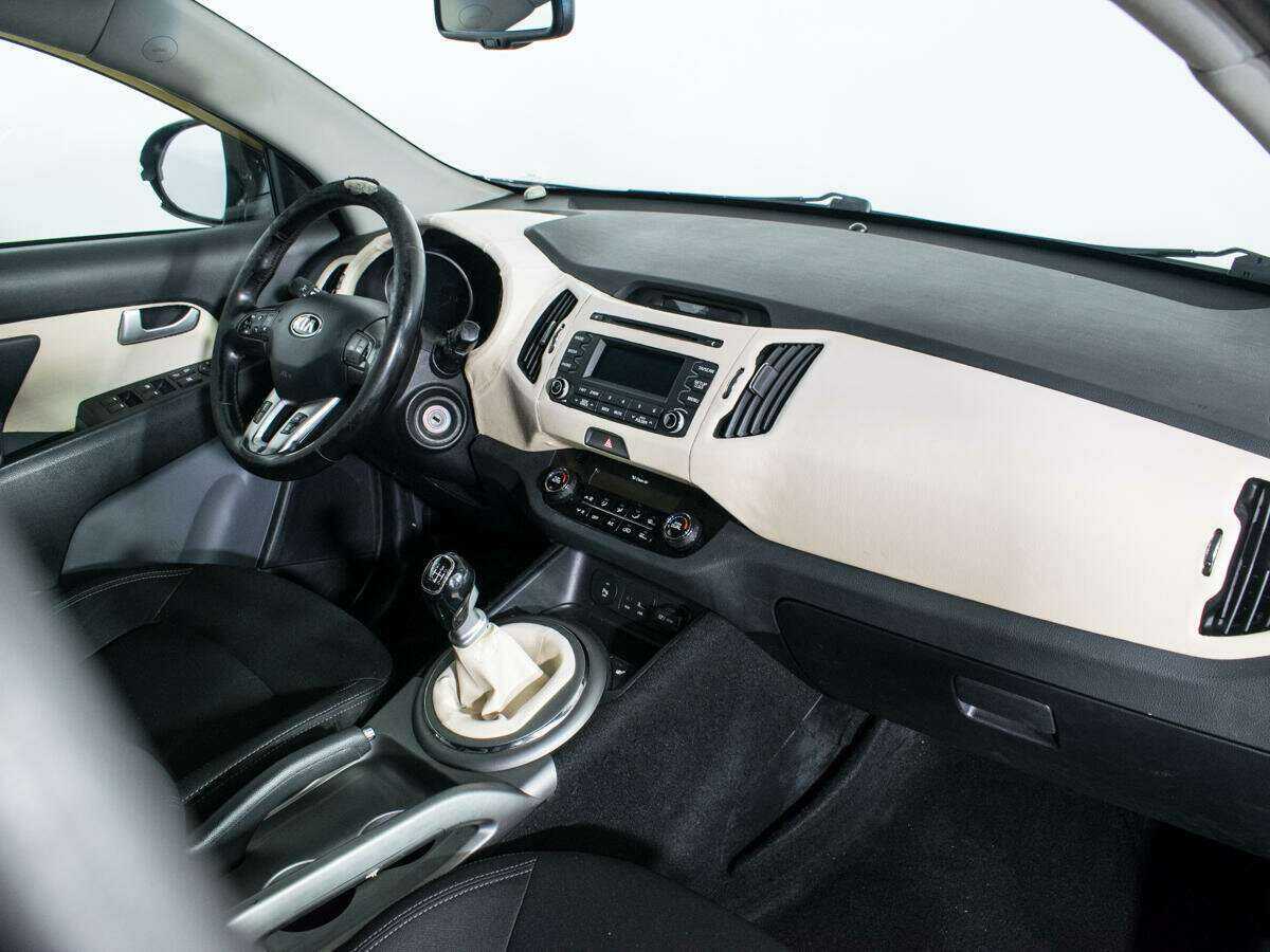 Kia Sportage с пробегом — 2014 год. Фото: #7
