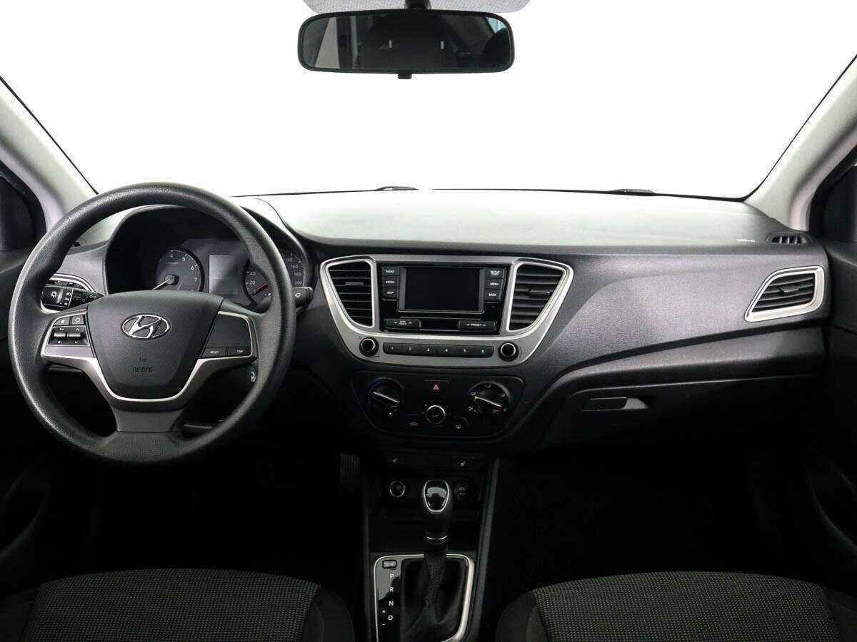 Hyundai Solaris с пробегом — 2020 год. Фото: #9