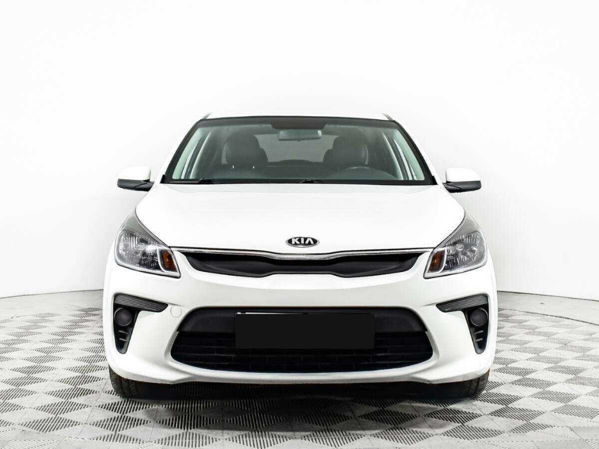 Kia Rio с пробегом — 2017 год. Фото: #1