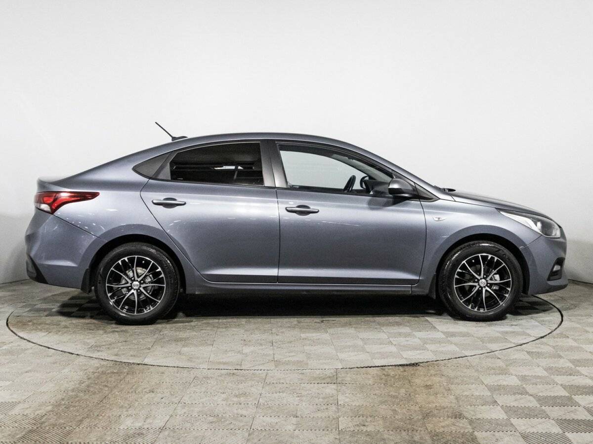 Hyundai Solaris с пробегом — 2018 год. Фото: #3