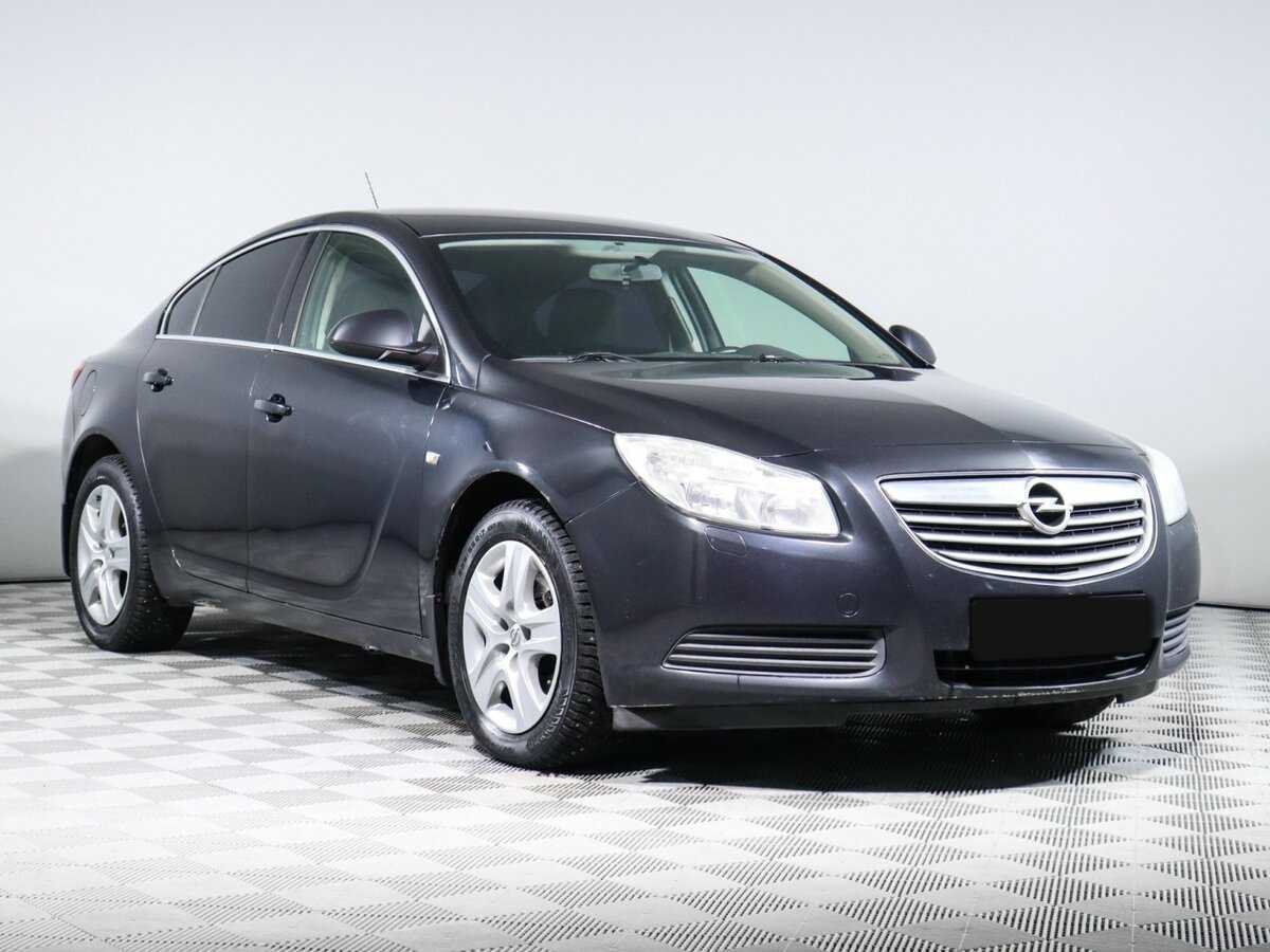 Opel Insignia с пробегом — 2012 год. Фото: #2