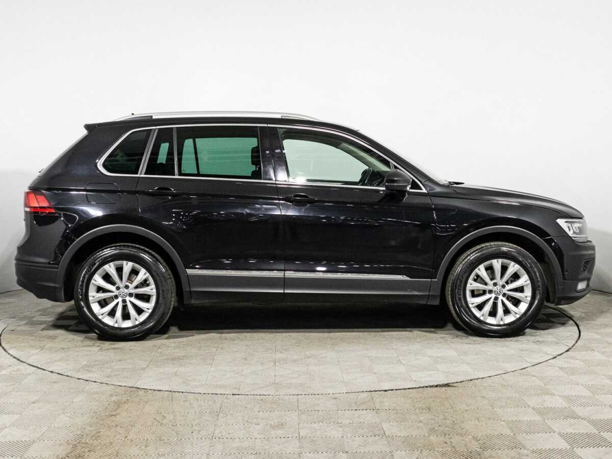 Volkswagen Tiguan с пробегом — 2017 год. Фото: #3