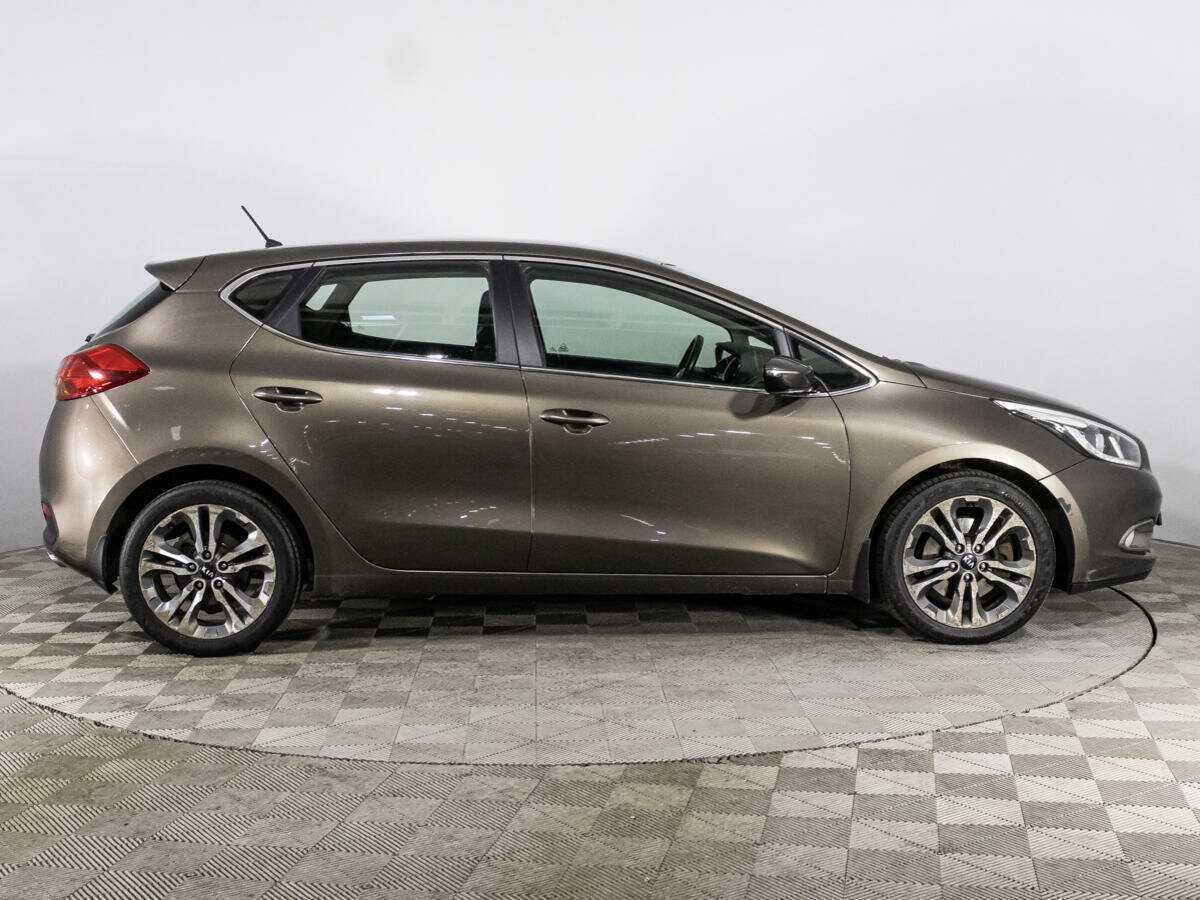 Kia Ceed с пробегом — 2014 год. Фото: #3