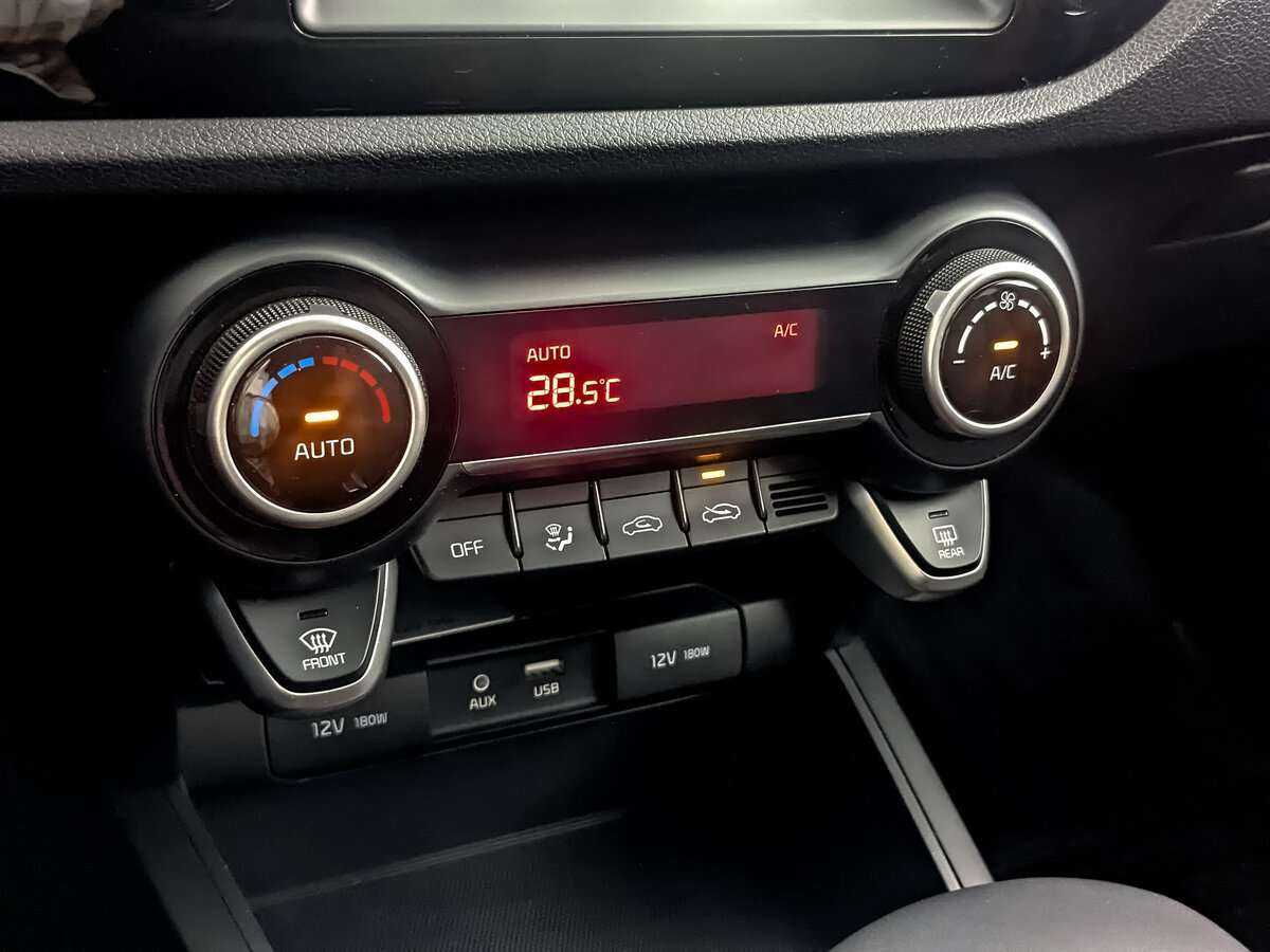 Kia Rio с пробегом — 2020 год. Фото: #16