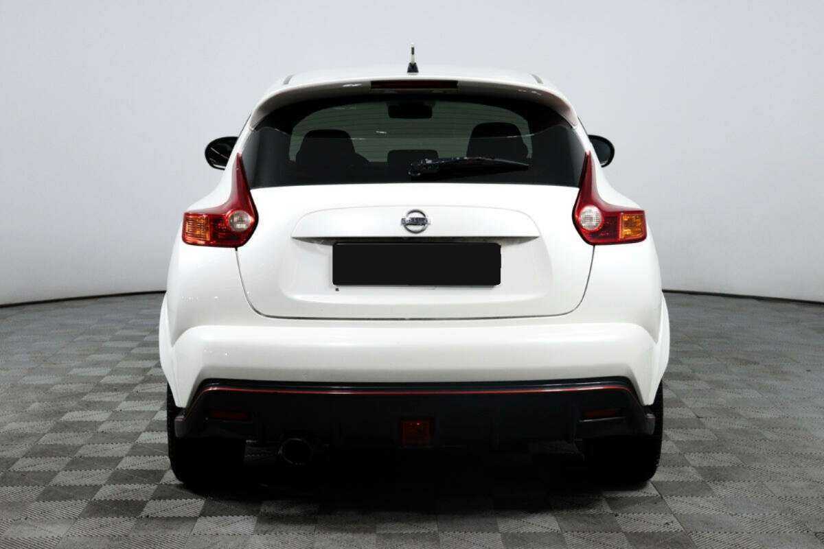 Nissan Juke с пробегом — 2013 год. Фото: #5