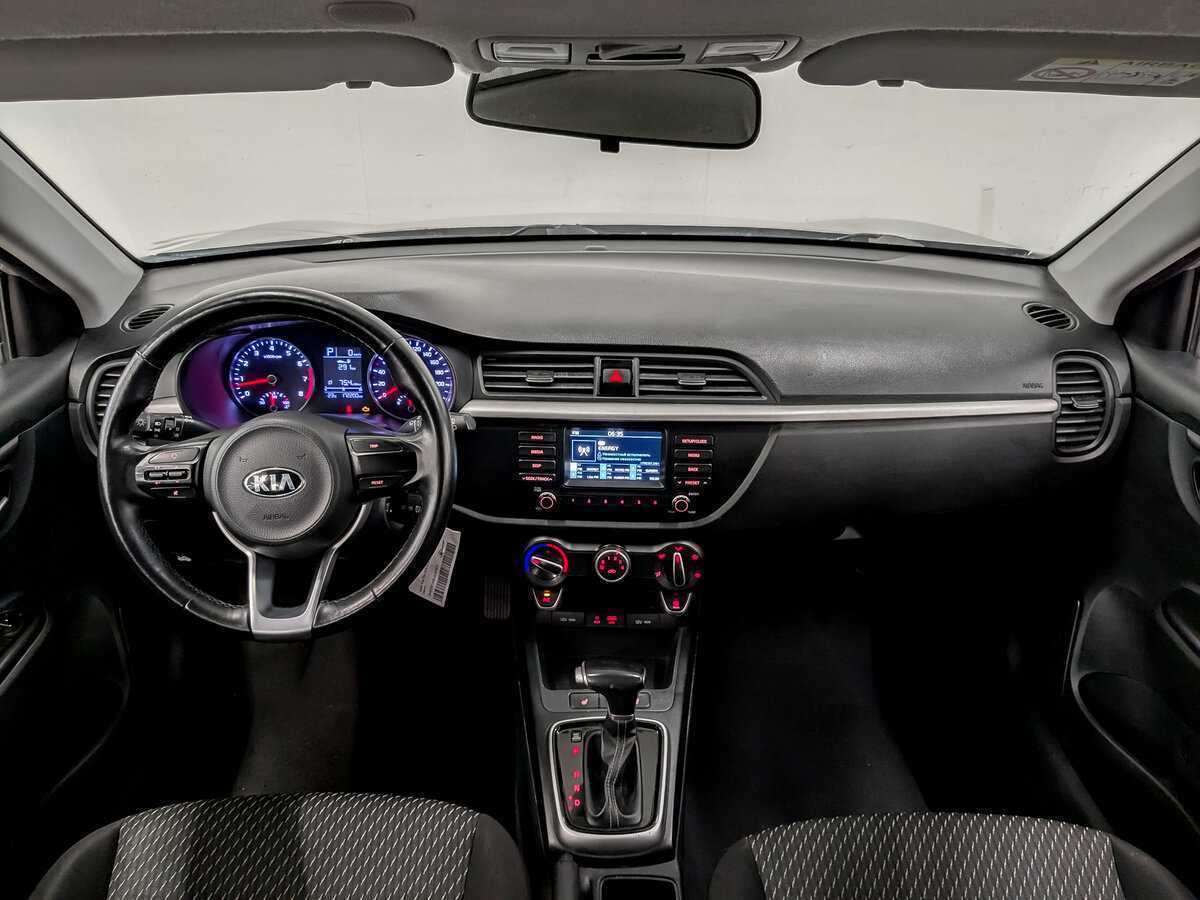 Kia Rio с пробегом — 2020 год. Фото: #13