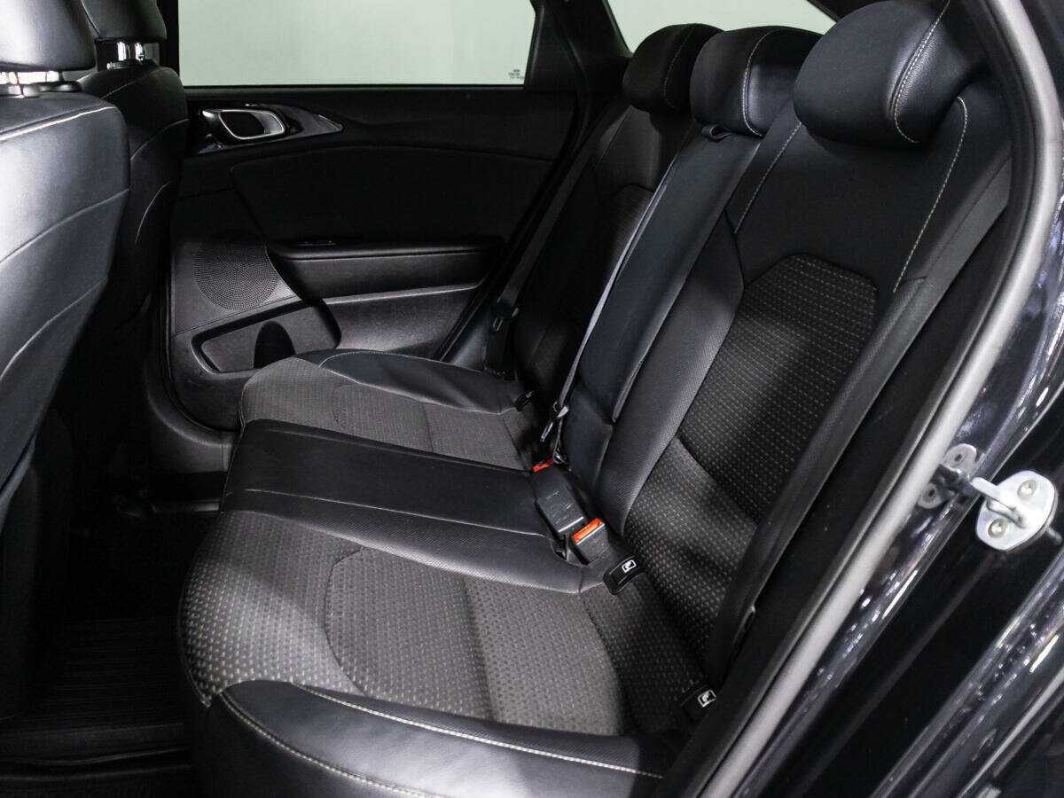 Kia Ceed с пробегом — 2019 год. Фото: #9