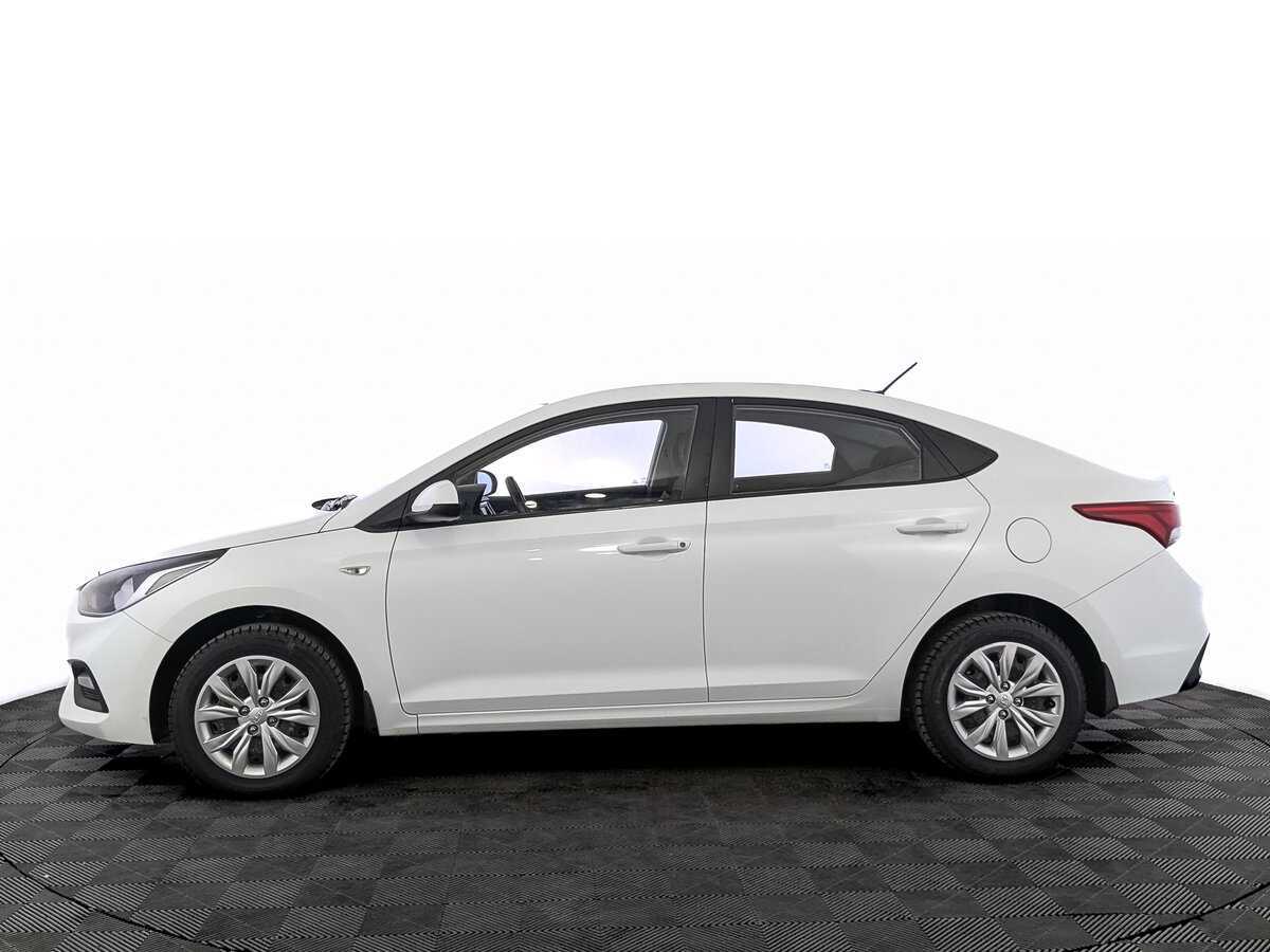 Hyundai Solaris с пробегом — 2017 год. Фото: #7