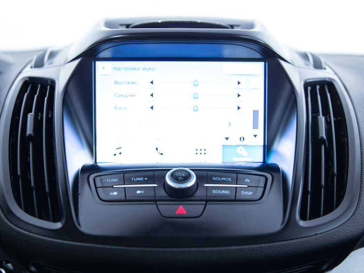 Ford Kuga с пробегом — 2017 год. Фото: #10