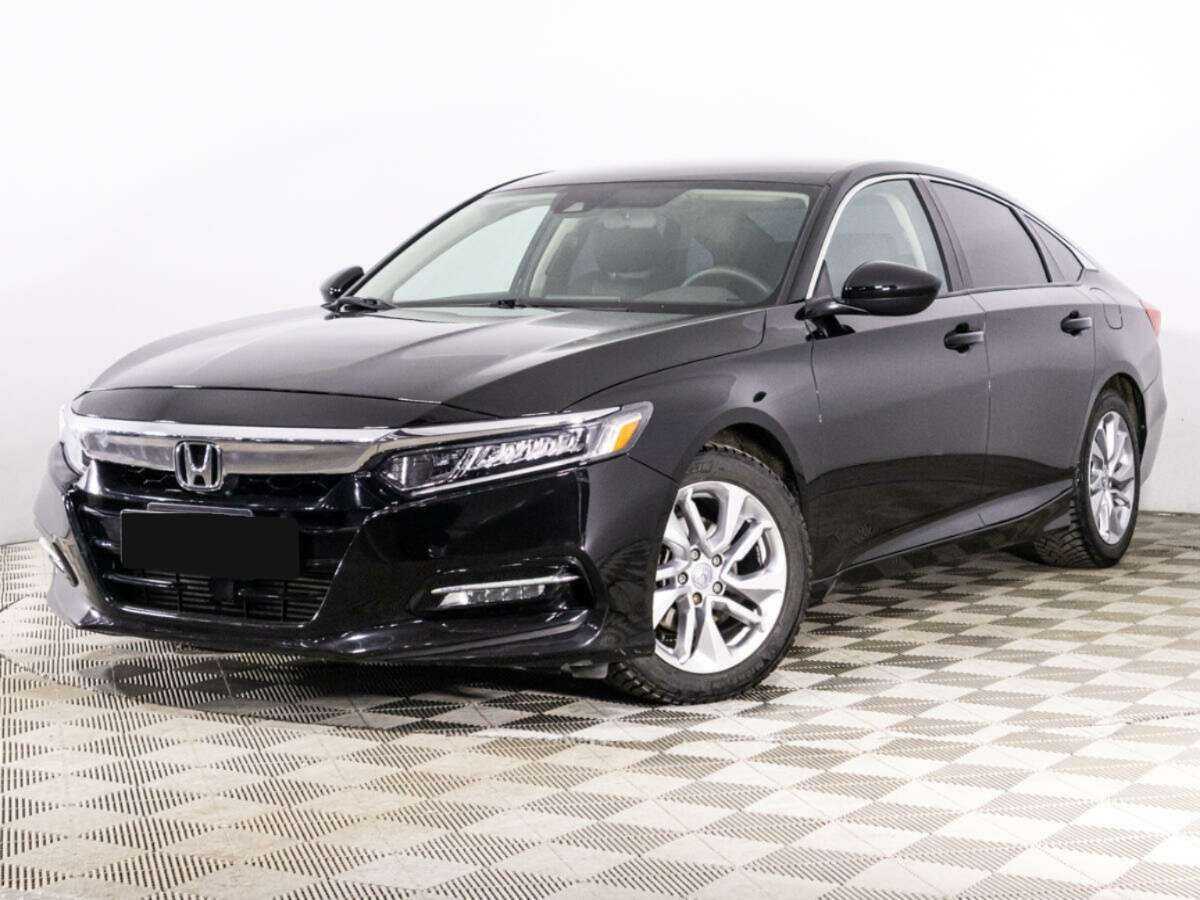 Honda Accord с пробегом — 2018 год. Фото: #0