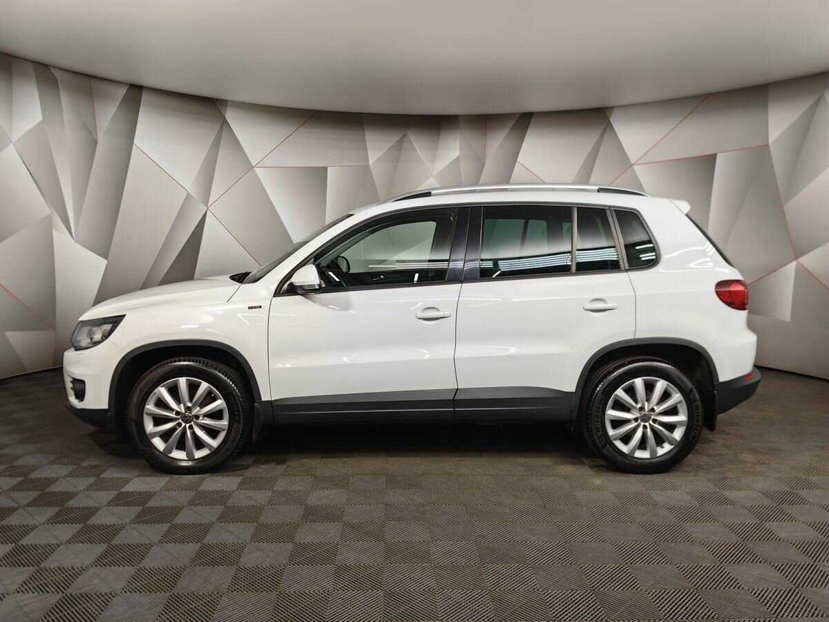 Volkswagen Tiguan с пробегом — 2016 год. Фото: #4