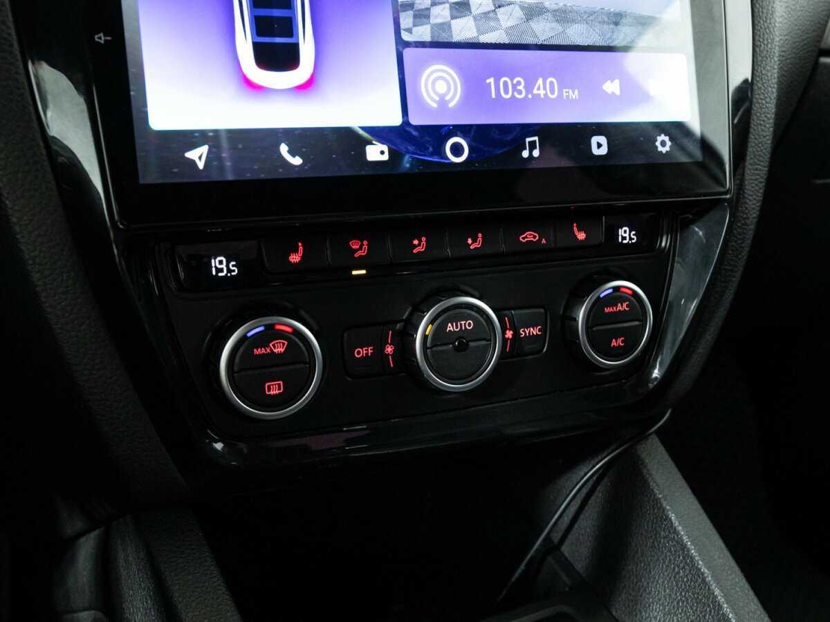 Volkswagen Jetta с пробегом — 2012 год. Фото: #16