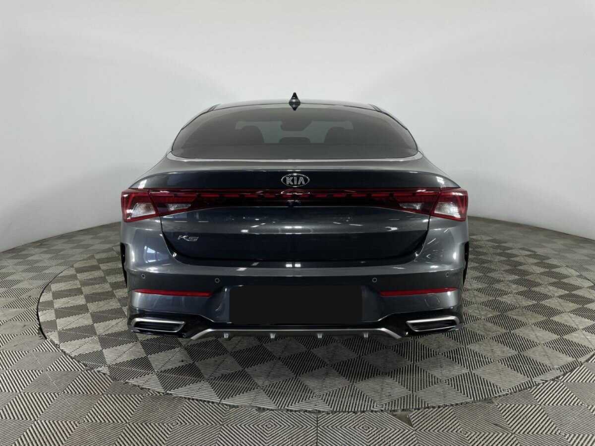 Kia K5 с пробегом — 2021 год. Фото: #2