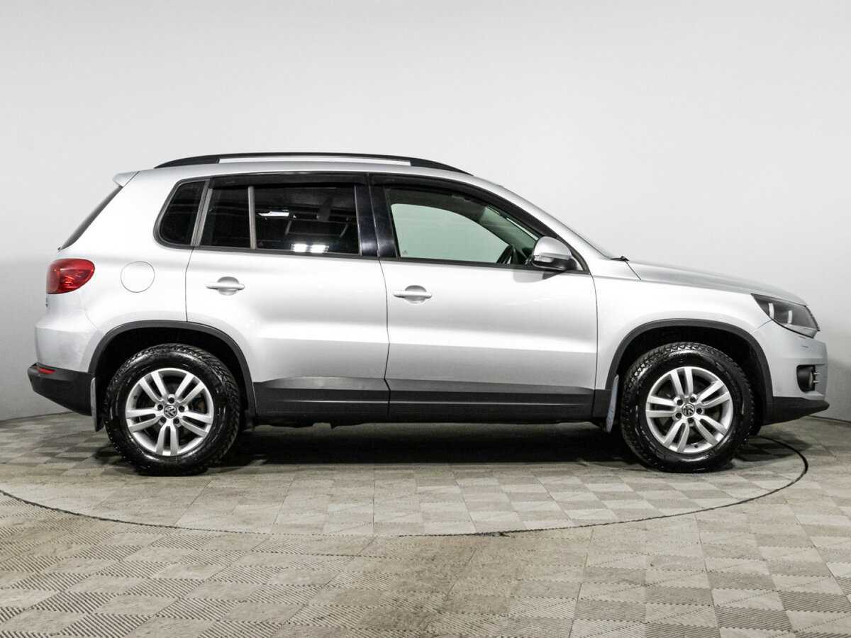 Volkswagen Tiguan с пробегом — 2015 год. Фото: #3