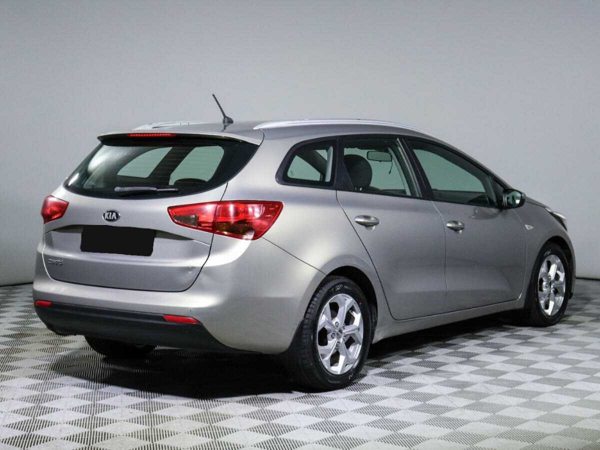 Kia Ceed с пробегом — 2013 год. Фото: #4