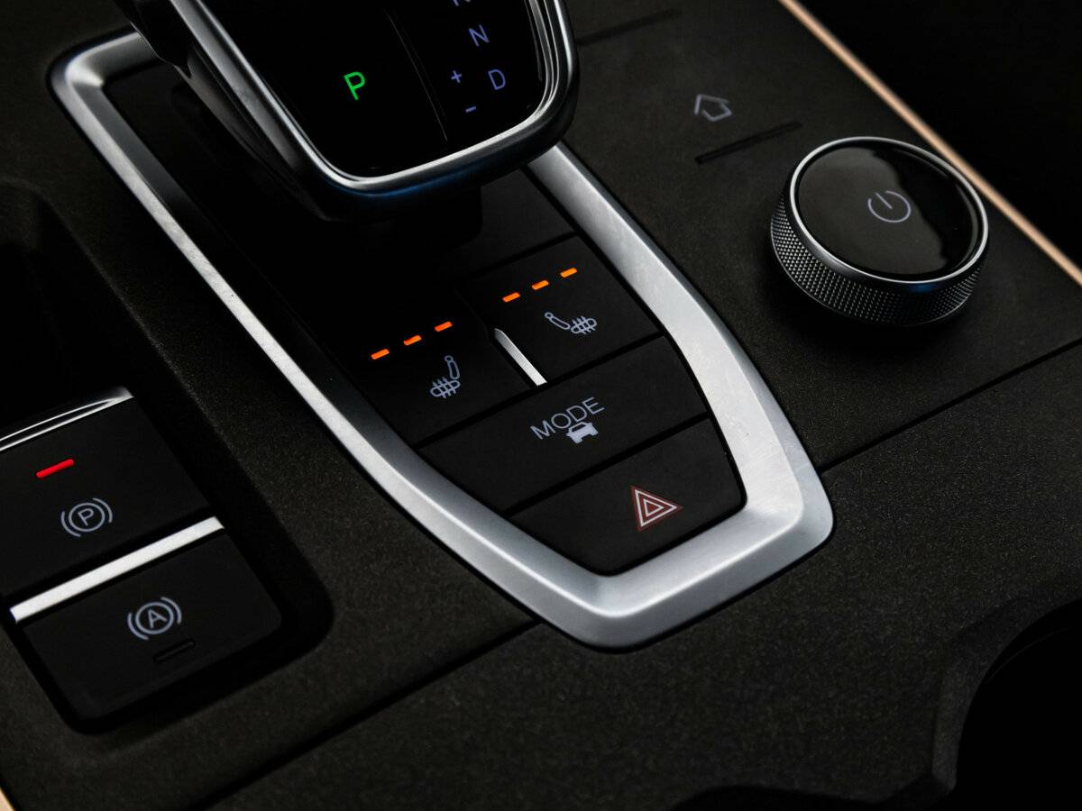 OMODA C5 с пробегом — 2023 год. Фото: #11