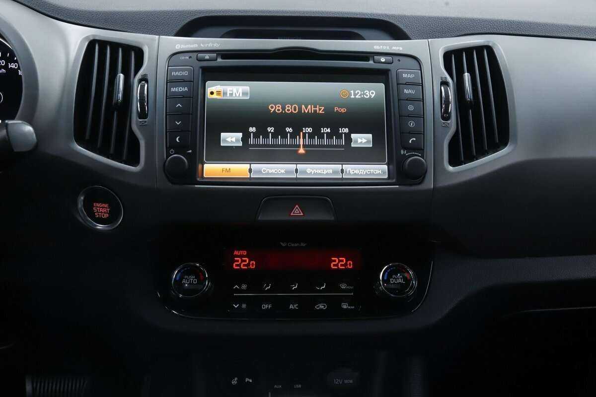 Kia Sportage с пробегом — 2015 год. Фото: #16