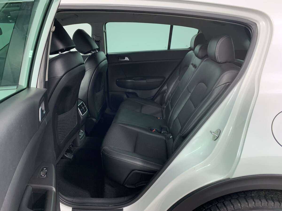 Kia Sportage с пробегом — 2016 год. Фото: #9