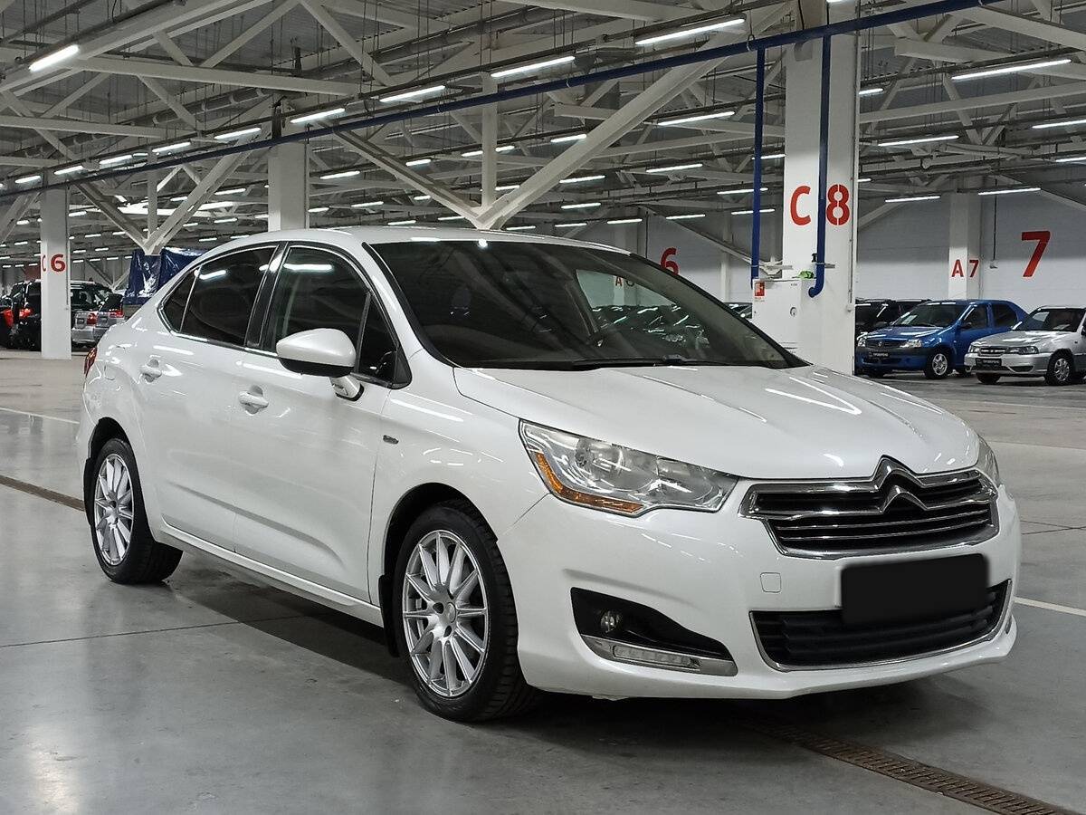 Citroen C4 с пробегом — 2013 год. Фото: #2