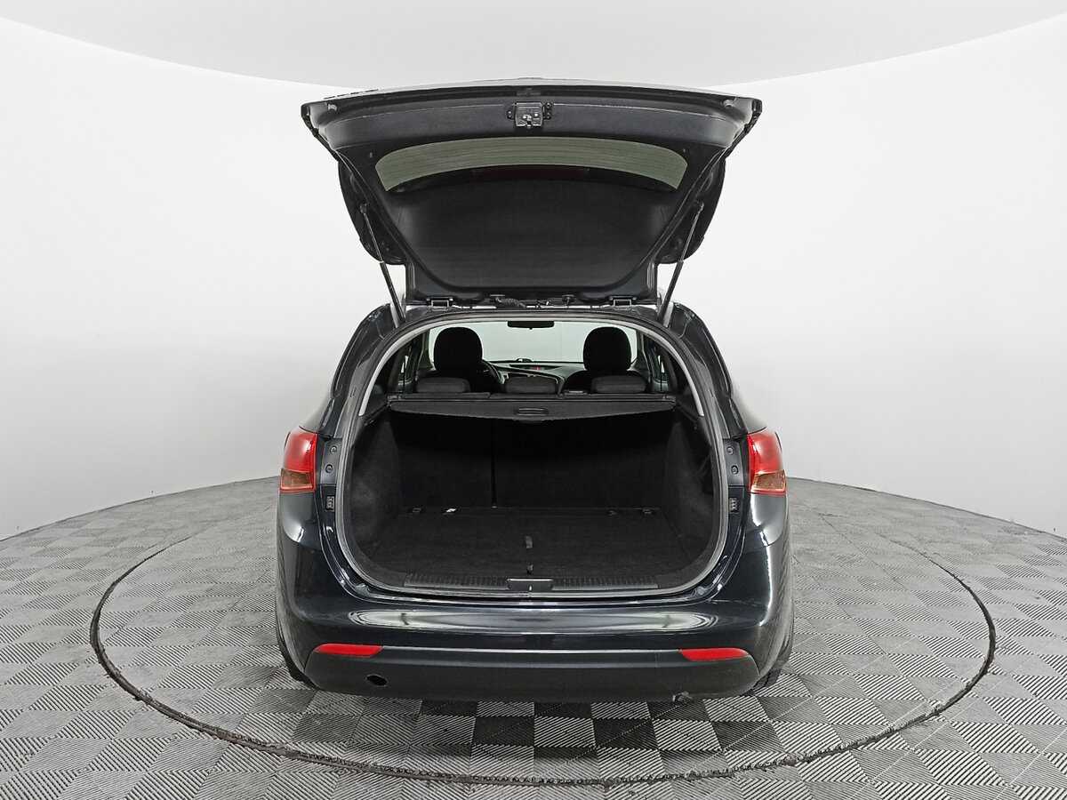 Kia Ceed с пробегом — 2015 год. Фото: #9